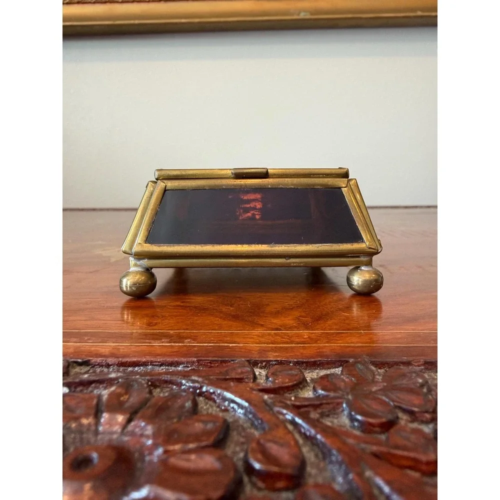 Vintage Brass &‎ Purple Glass Jewelry Box 3
